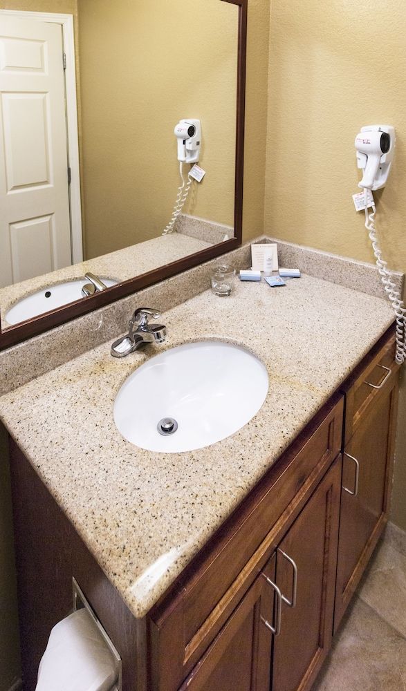 Standard Suite