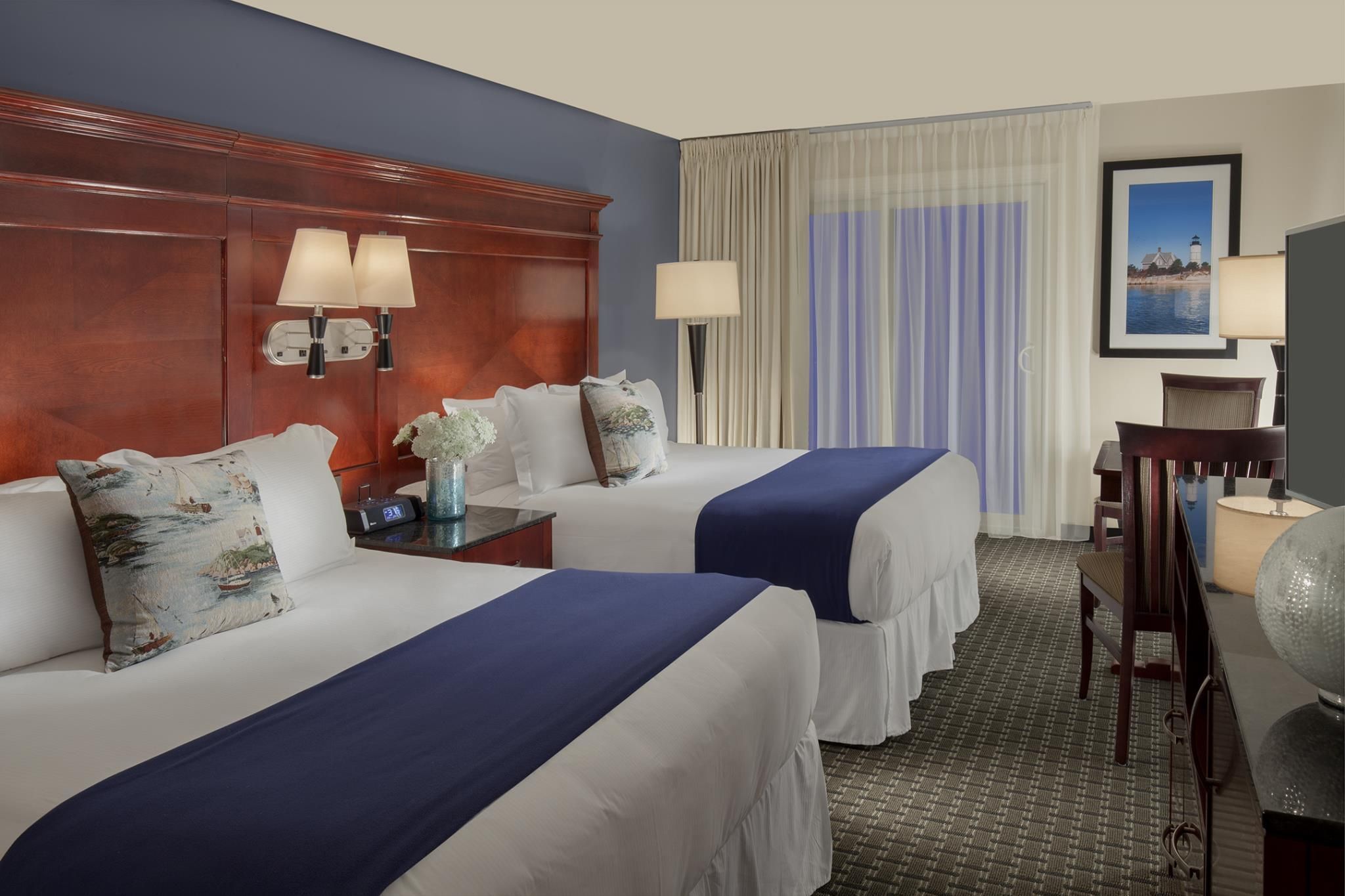 2 Queen Bed Patio Room