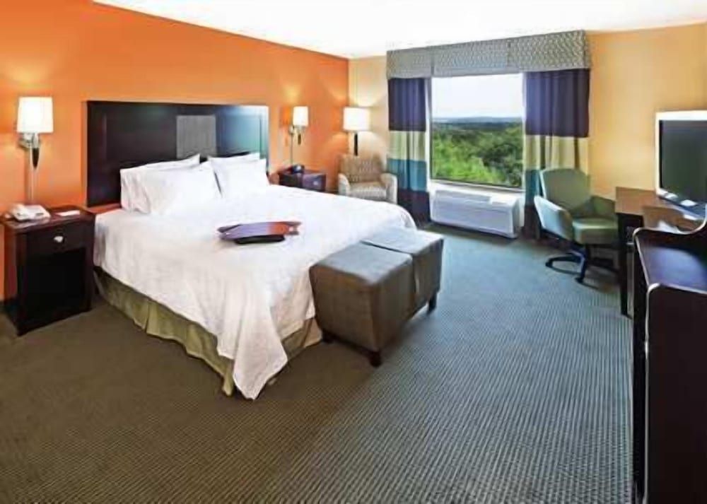 Room, 1 King Bed, Accessible, Non Smoking