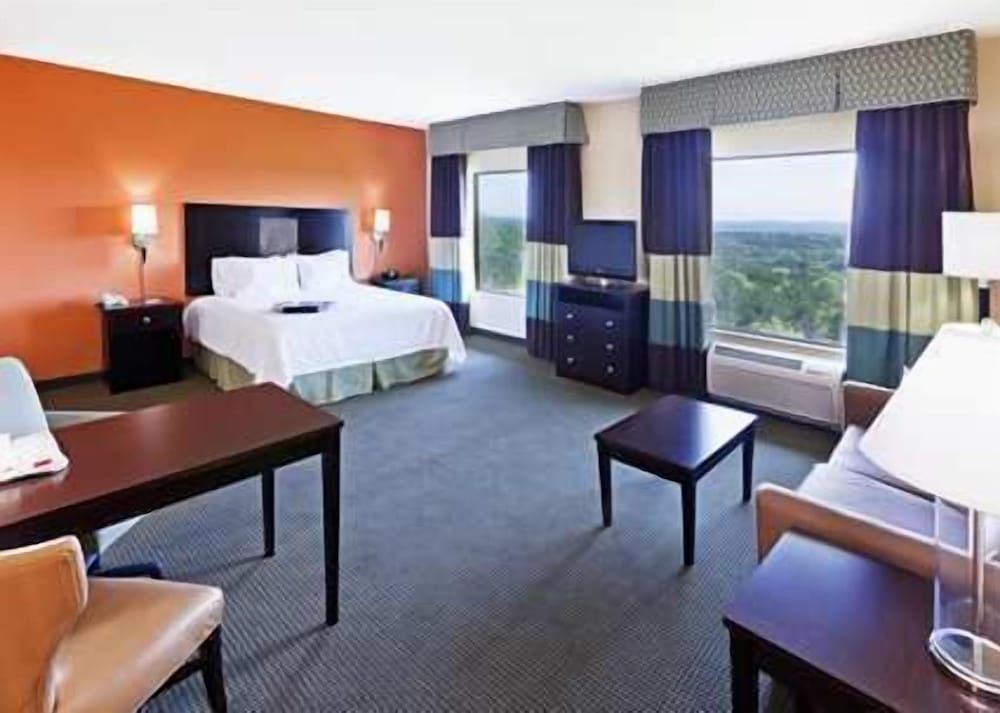 Studio Suite, 1 King Bed, Non Smoking