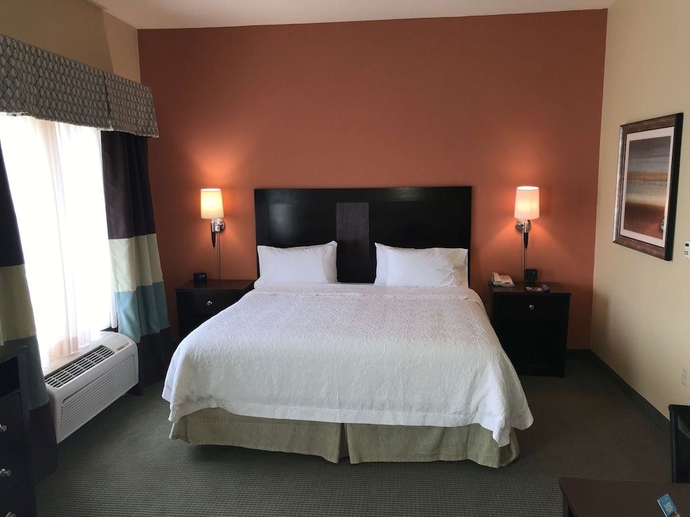 Studio Suite, 1 King Bed, Non Smoking