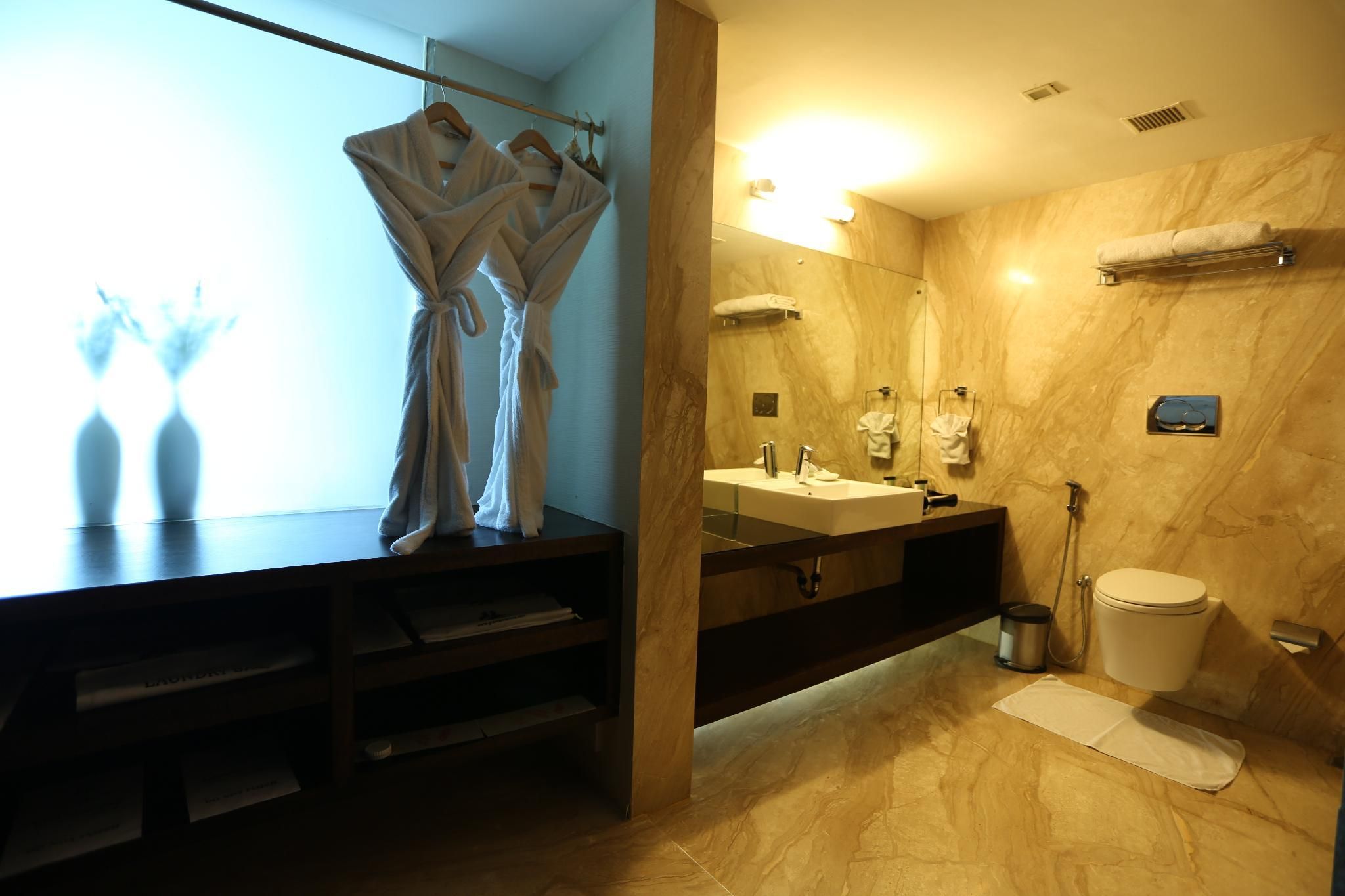 Executive Twin Non-Smoking