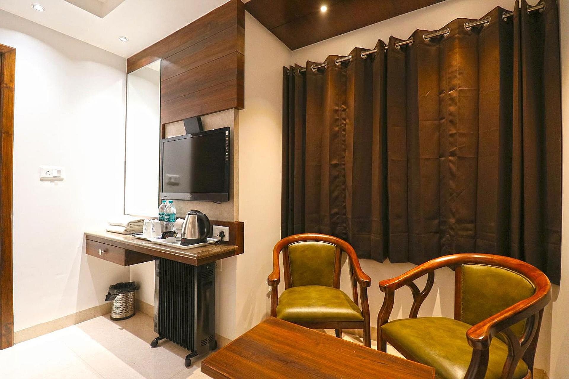Superior King Room