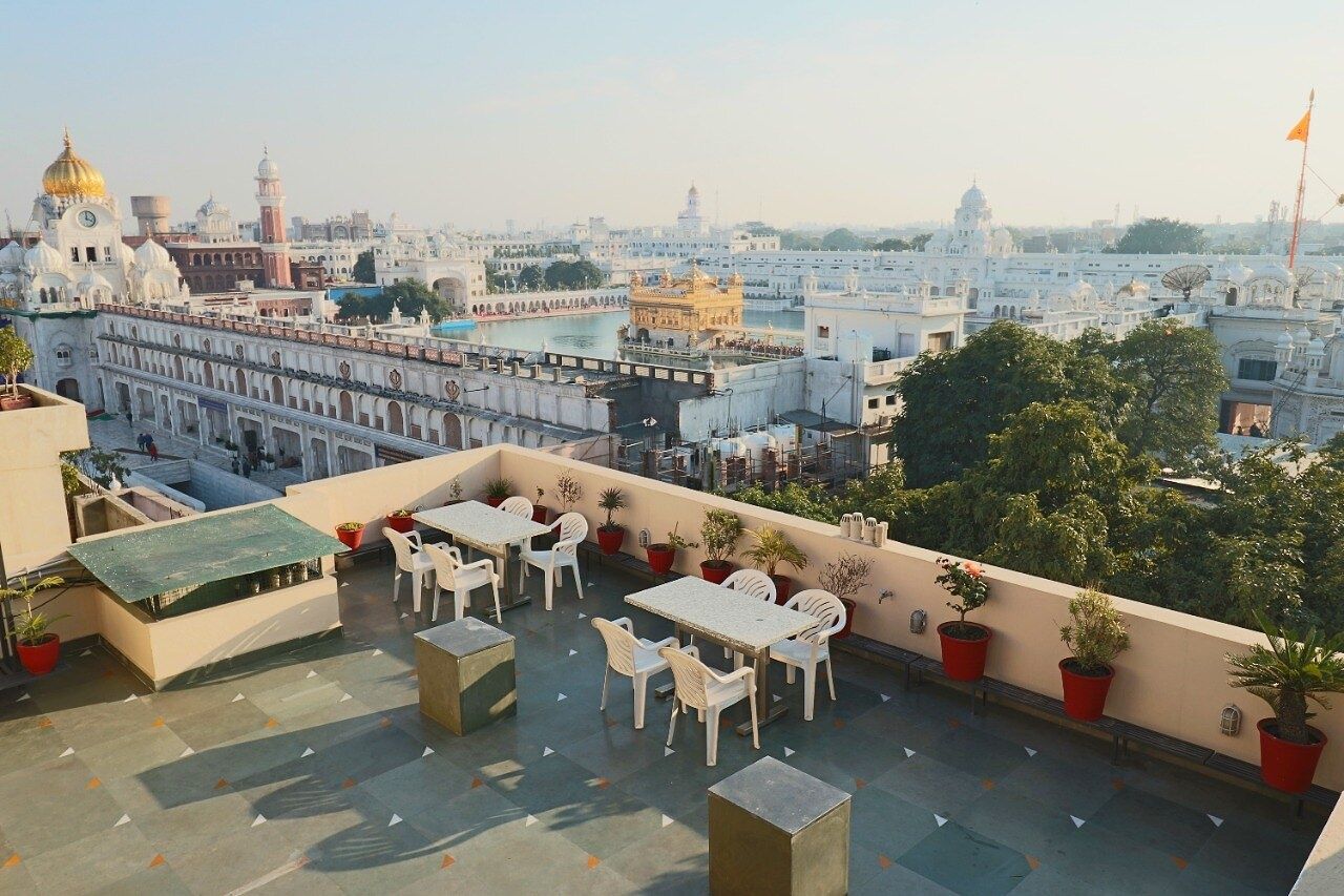 undefined Hotel Sapphire Opposite Golden Temple 4