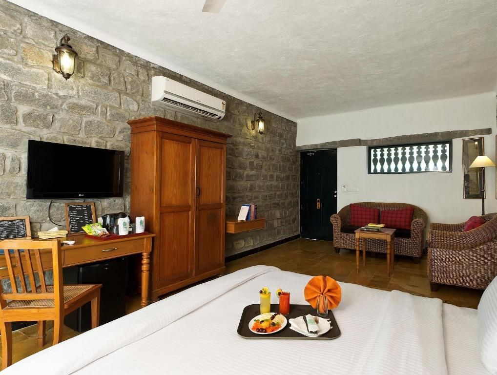 Halez Sparsa Thiruvannamalai Standard Room 6