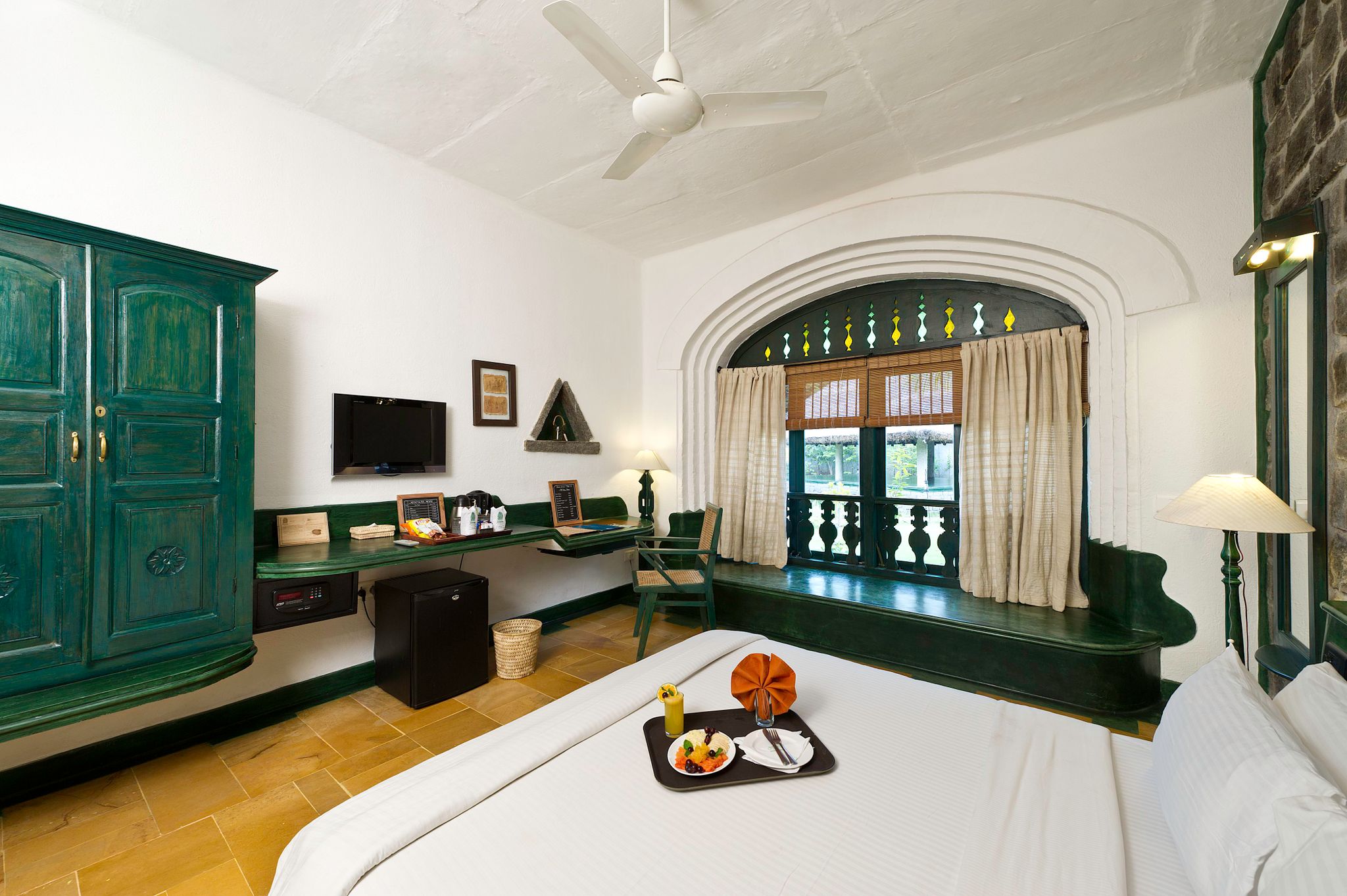 Halez Sparsa Thiruvannamalai Standard Room 3