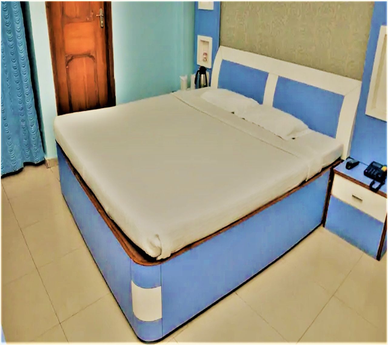 Hotel Grand Arjun Deluxe Non AC 5