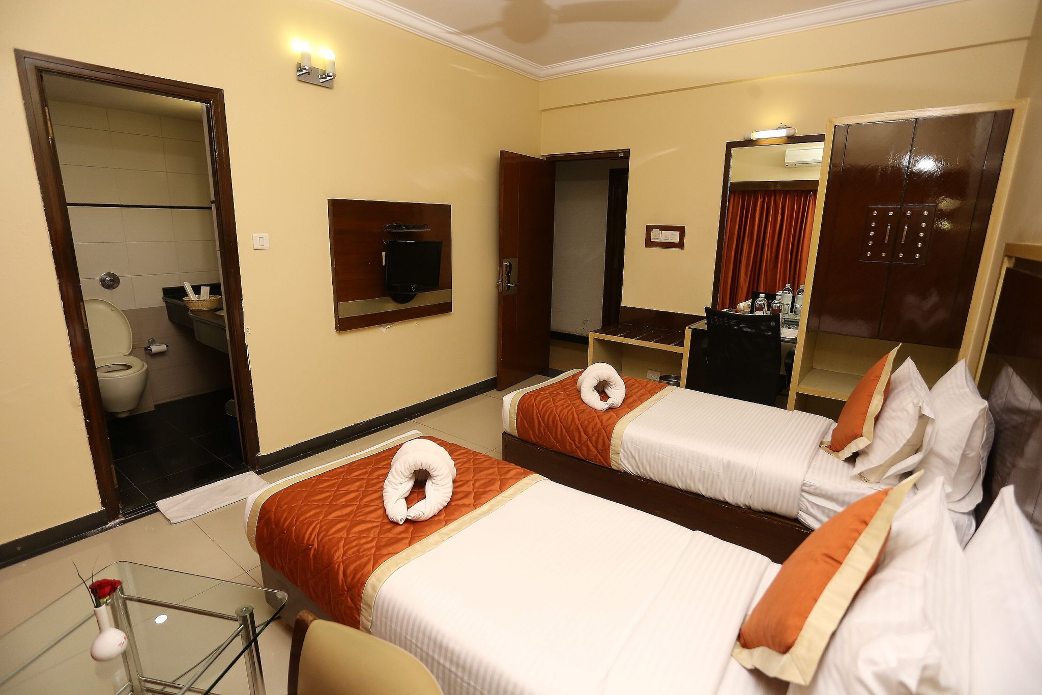 Executive AC Room