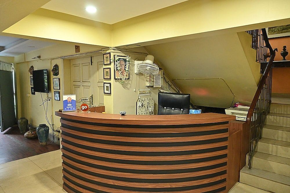 undefined Tiger Inn 3
