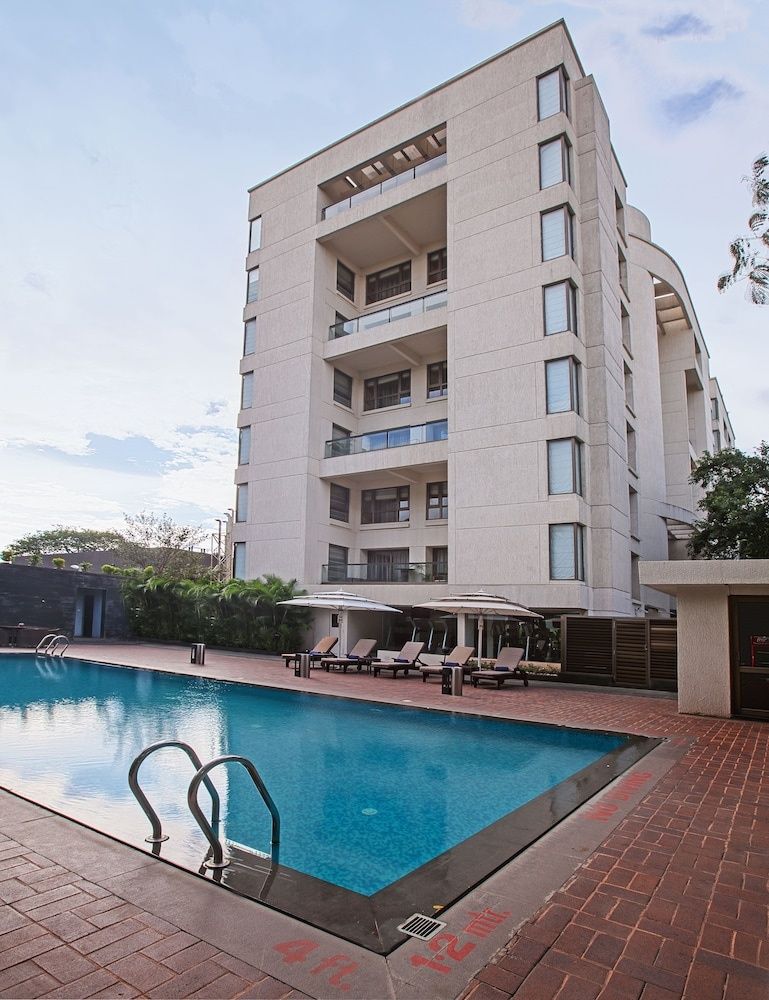 undefined Oakwood Residence Naylor Road