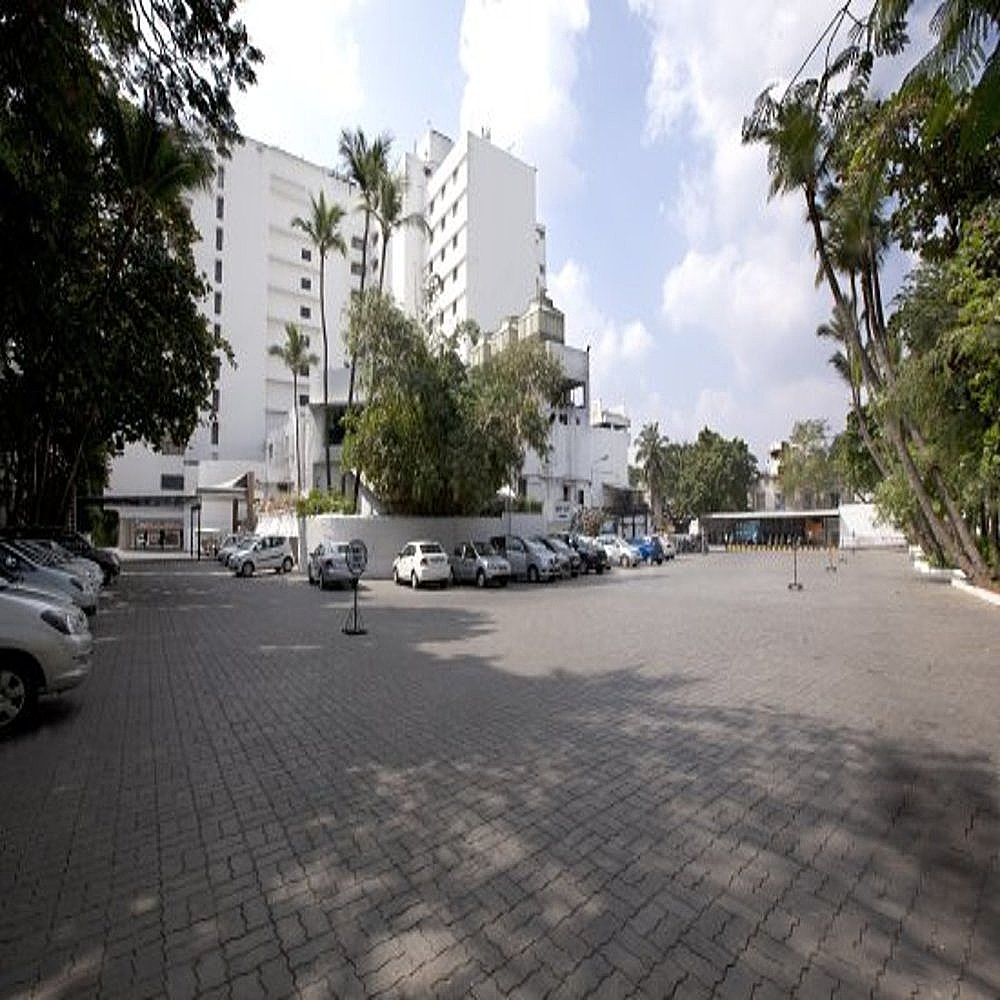 undefined The Savera 10