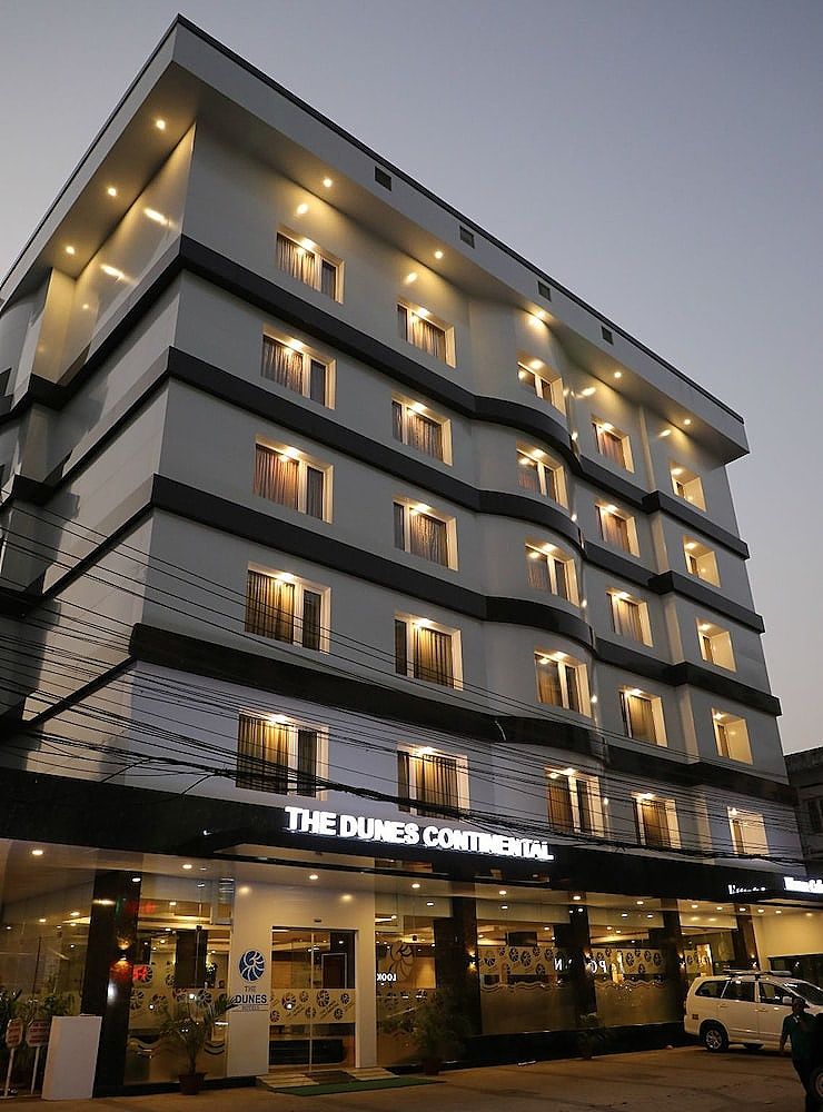 undefined The Dunes Continental 7