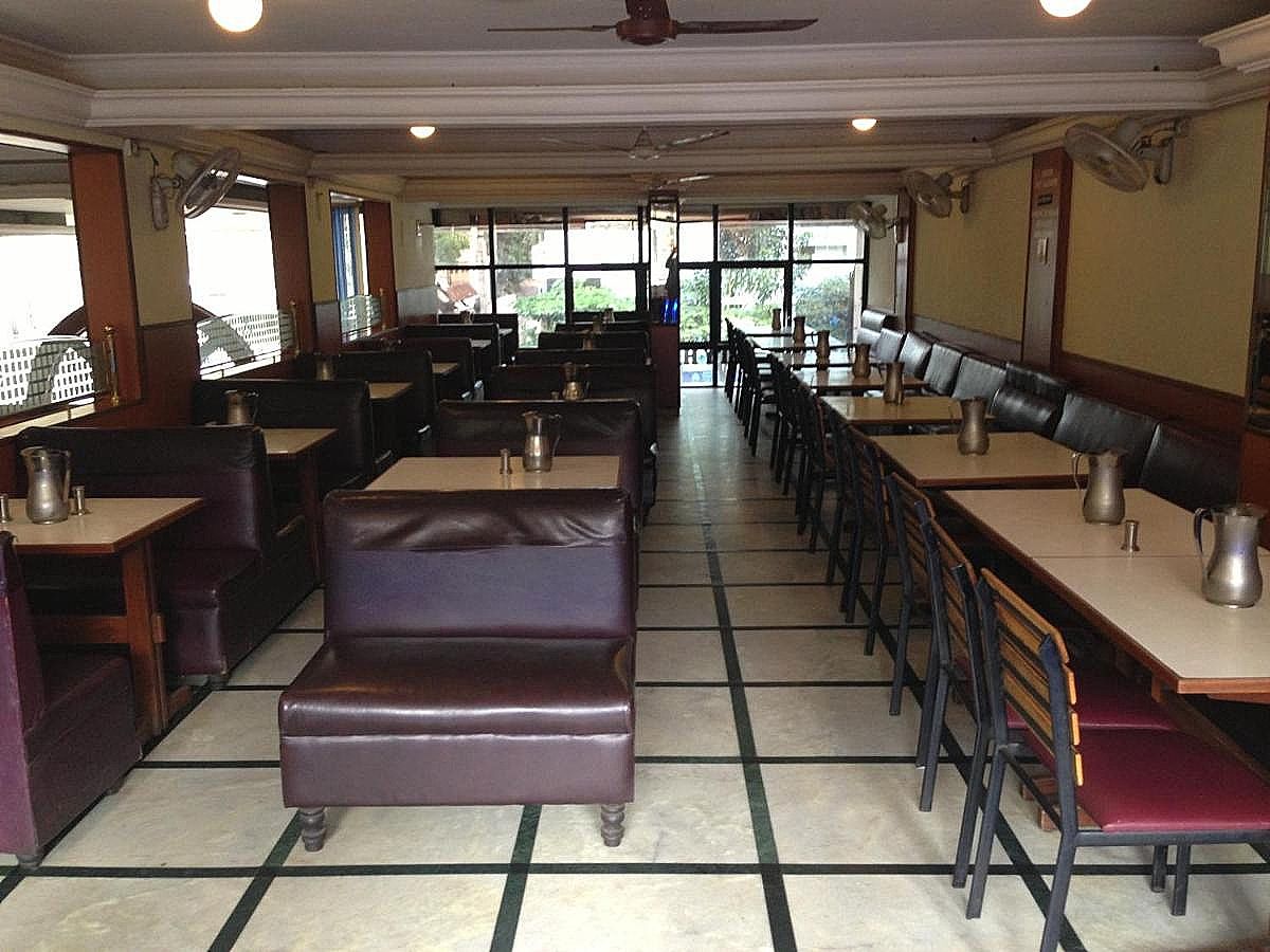 undefined Hotel Empire Central Street 5