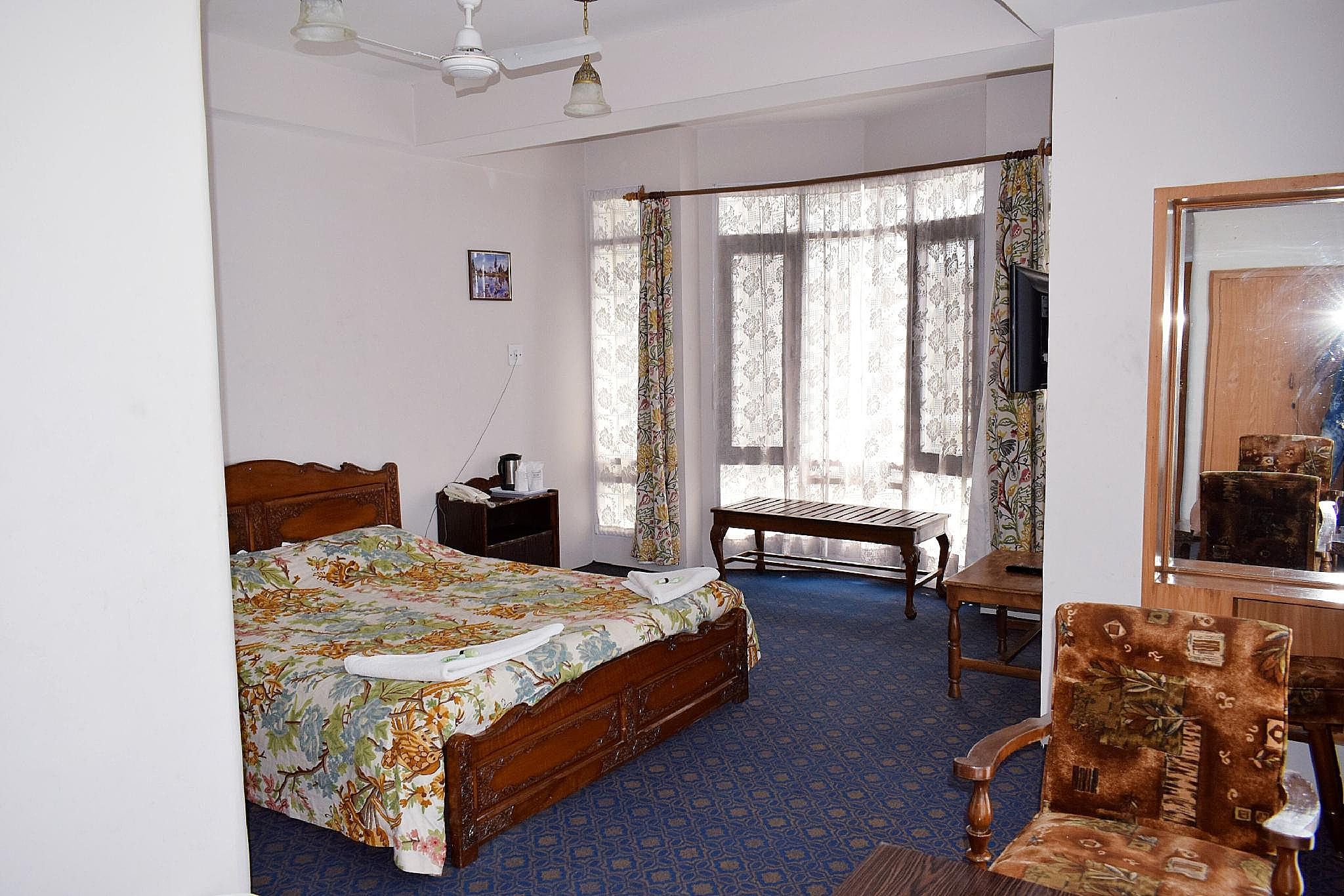 Lake Facing Deluxe Room