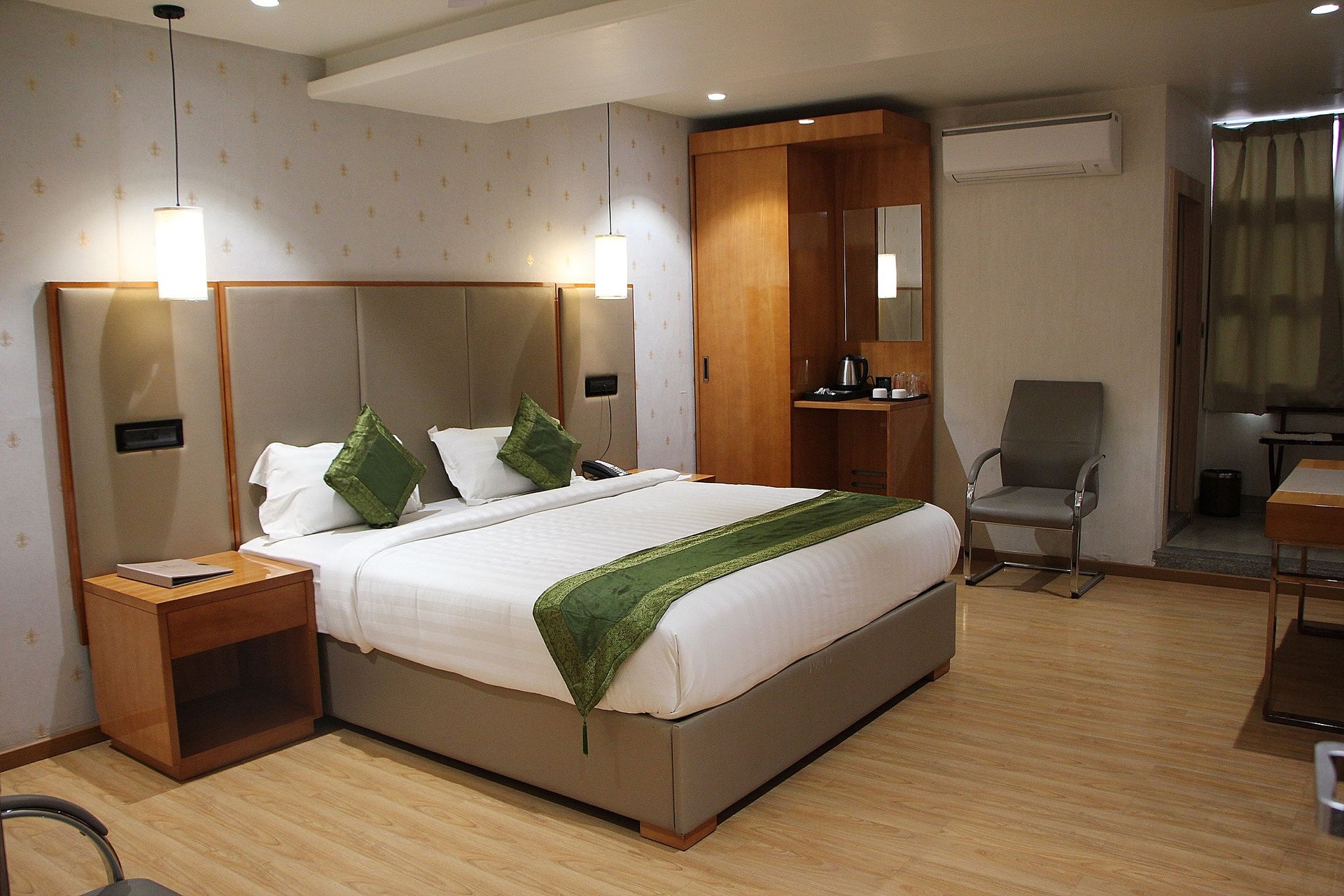 Executive Room