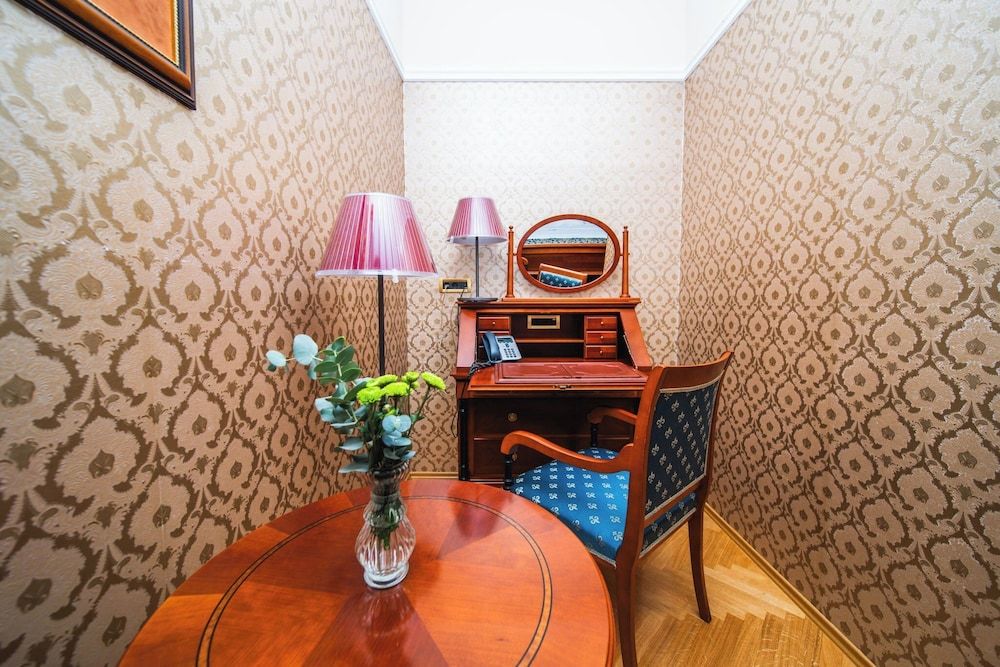 Hotel Kazbek Superior Double Room 23