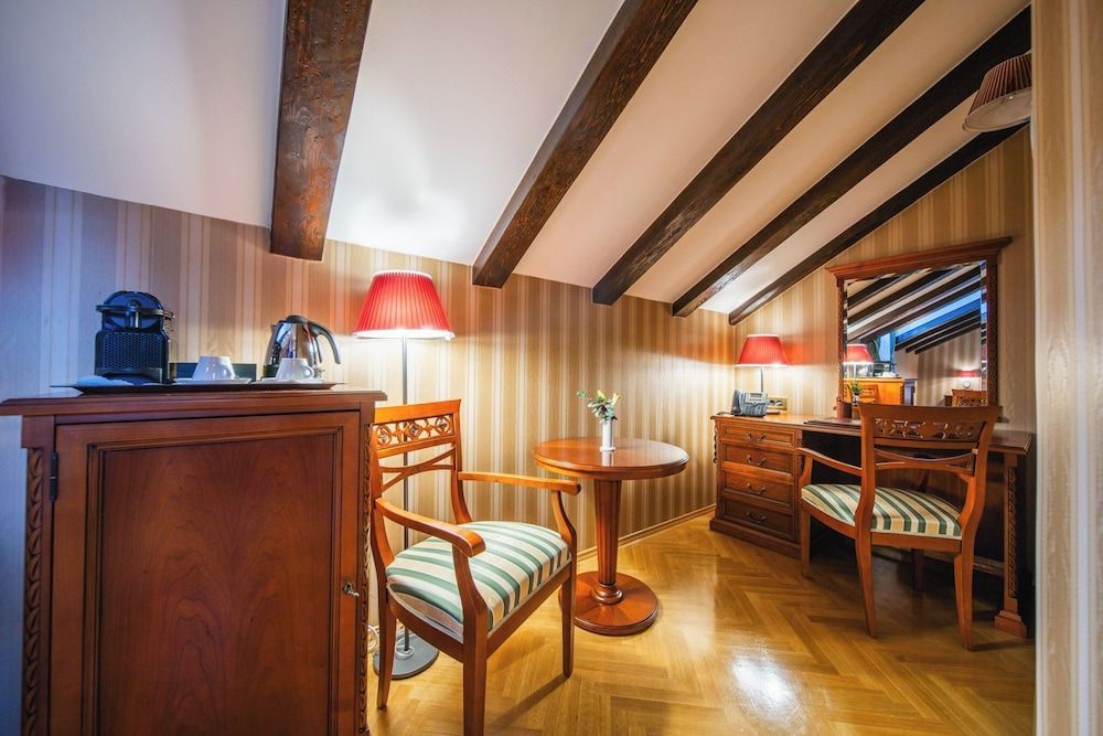 Hotel Kazbek Superior Double Room 19