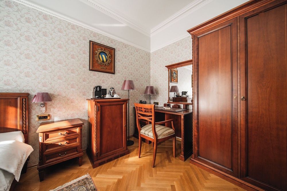 Hotel Kazbek Superior Double Room 20