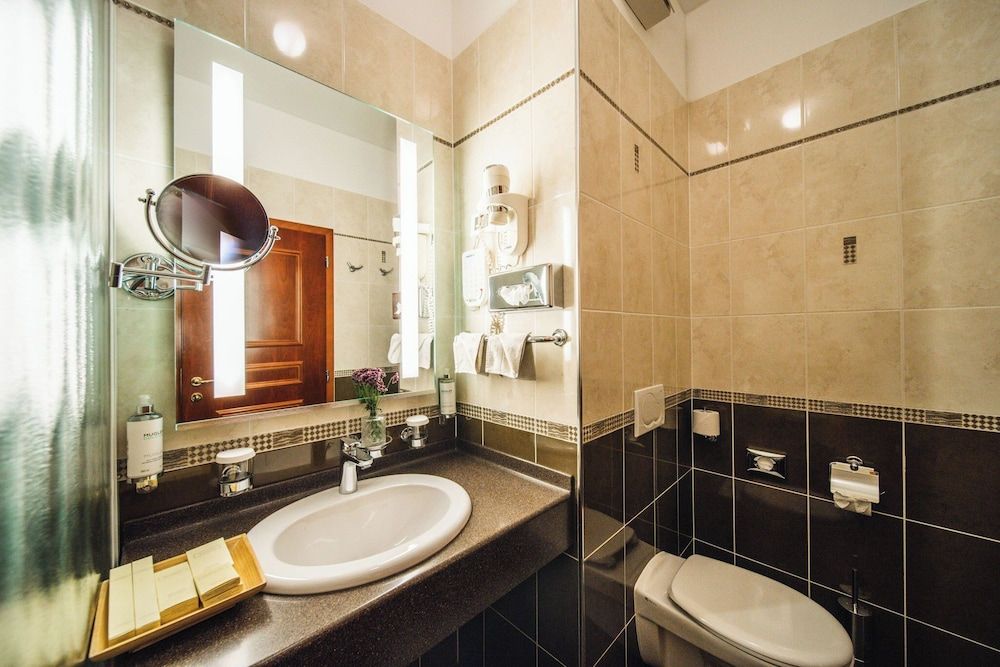 Hotel Kazbek Superior Double Room 13