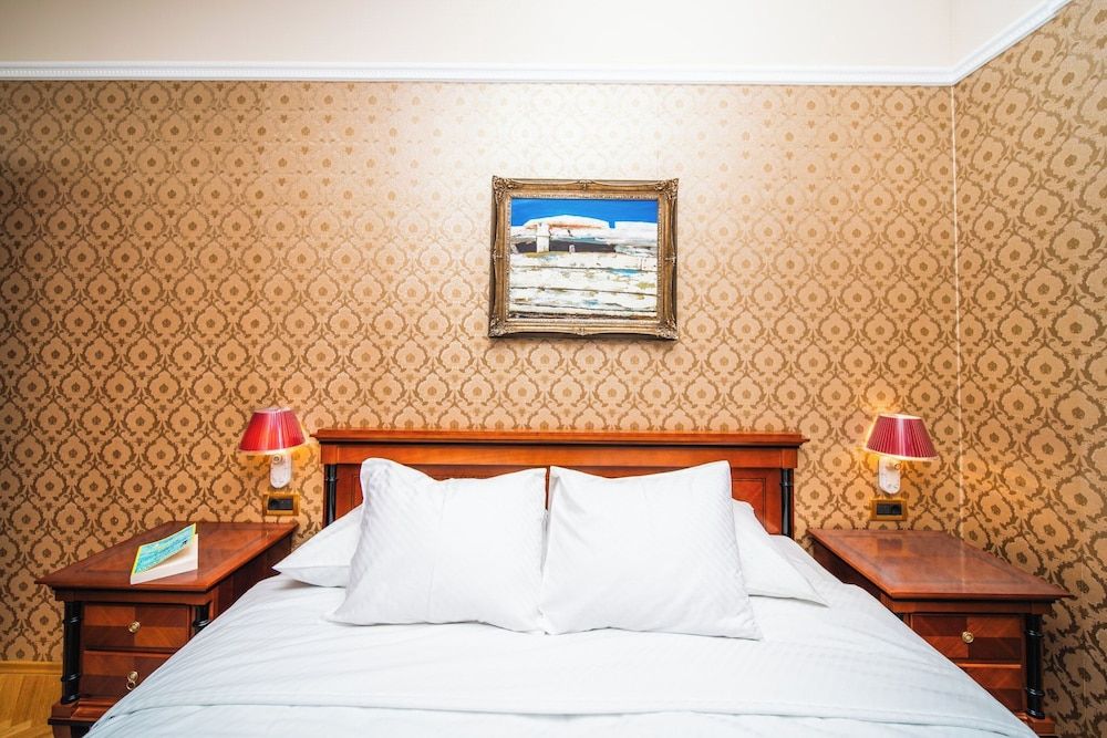 Hotel Kazbek Superior Double Room 5