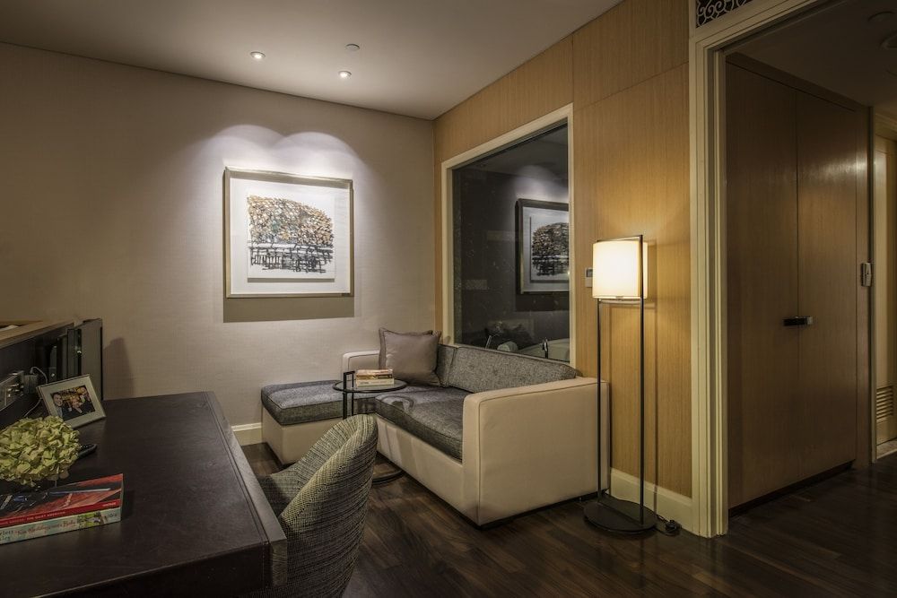 Ascott Raffles Place Singapore Studio Cutler Suite 4