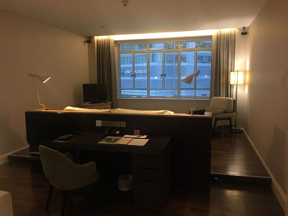 Ascott Raffles Place Singapore Studio Cutler Suite 6
