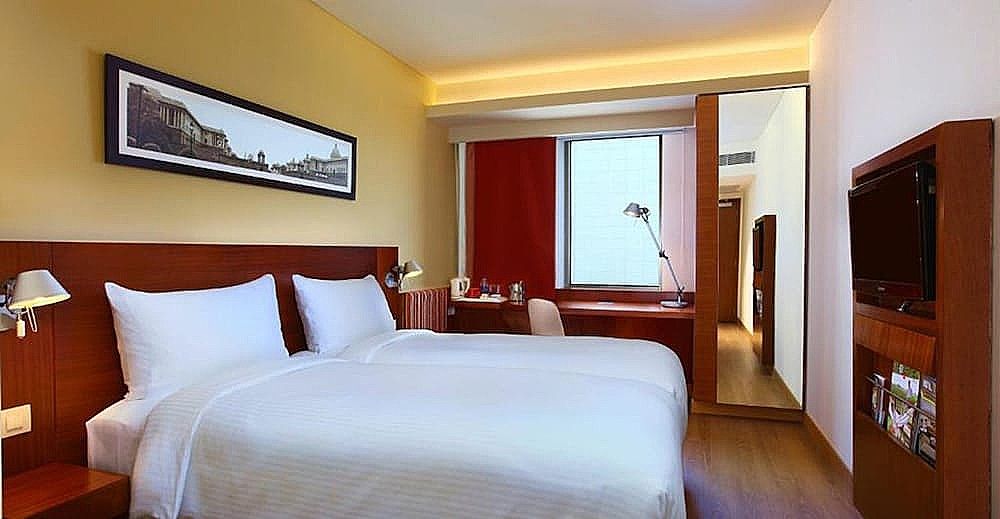ibis Gurgaon Golf Course Road Hotel Standard Twin Room, 2 Twin Beds 8