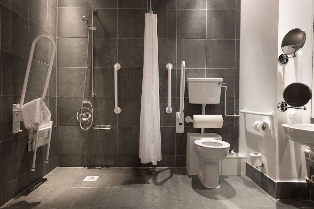 undefined Park Plaza Cardiff 8