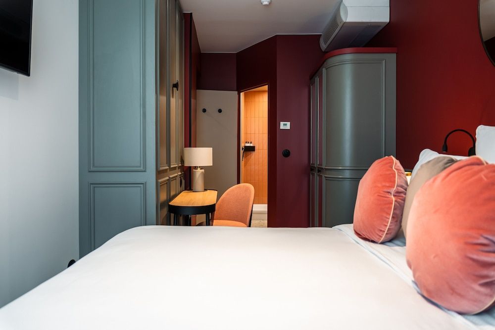 undefined La Dépendance 3