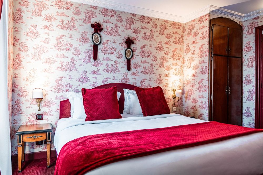 undefined Maison Eugenie