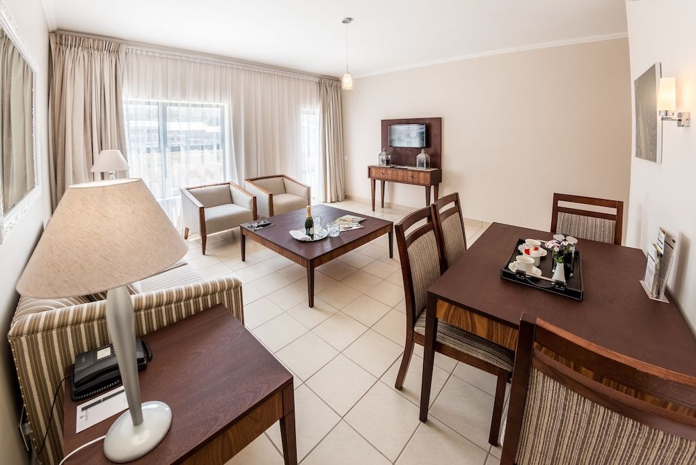 undefined City Lodge Hotel Eastgate