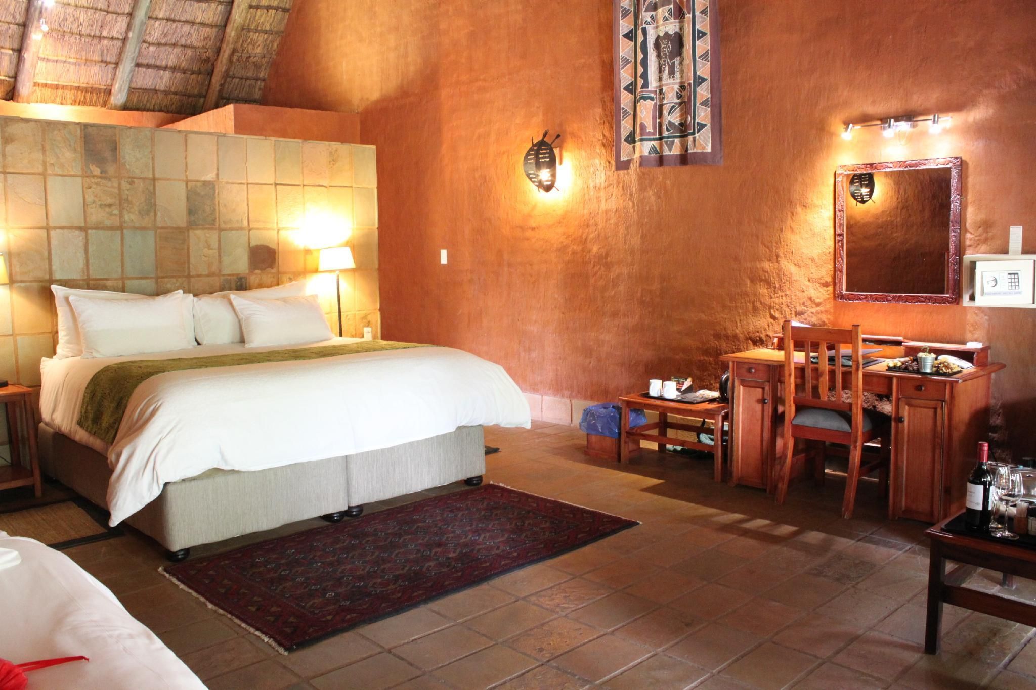 Misty Hills Country Hotel Classic Executive Suite