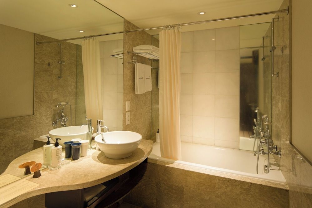 Les Suites Taipei Da An Standard Double Room (Washlet equipped) 3