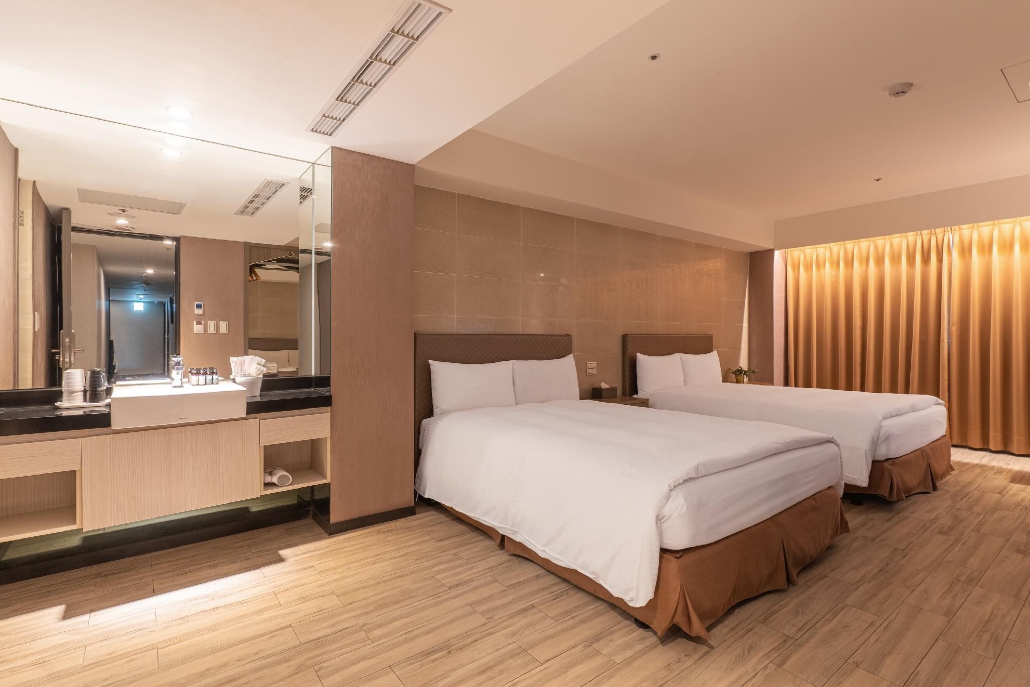 undefined Guide Hotel Taipei Fuxing N 10