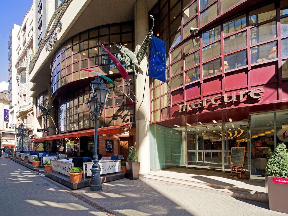 undefined Mercure Budapest City Center Hotel 4