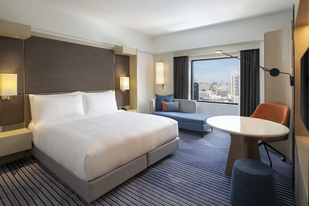 Standard Room, 1 King Bed