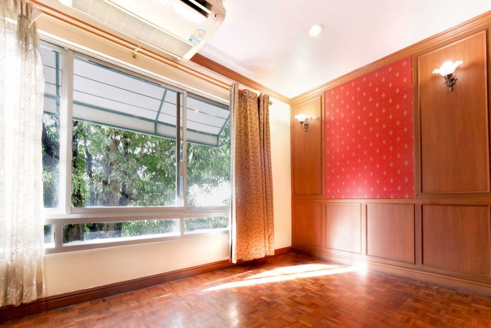 undefined Royal Ivory Sukhumvit Nana 9
