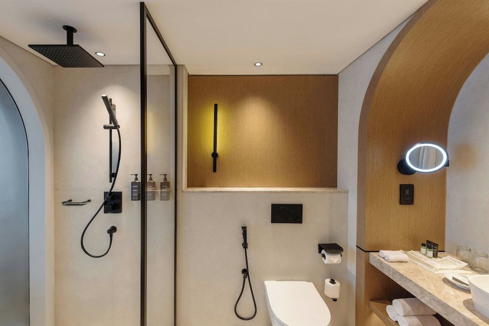 Sheraton Jumeirah Beach Resort Deluxe Room, 1 King Bed (JBR View) 26