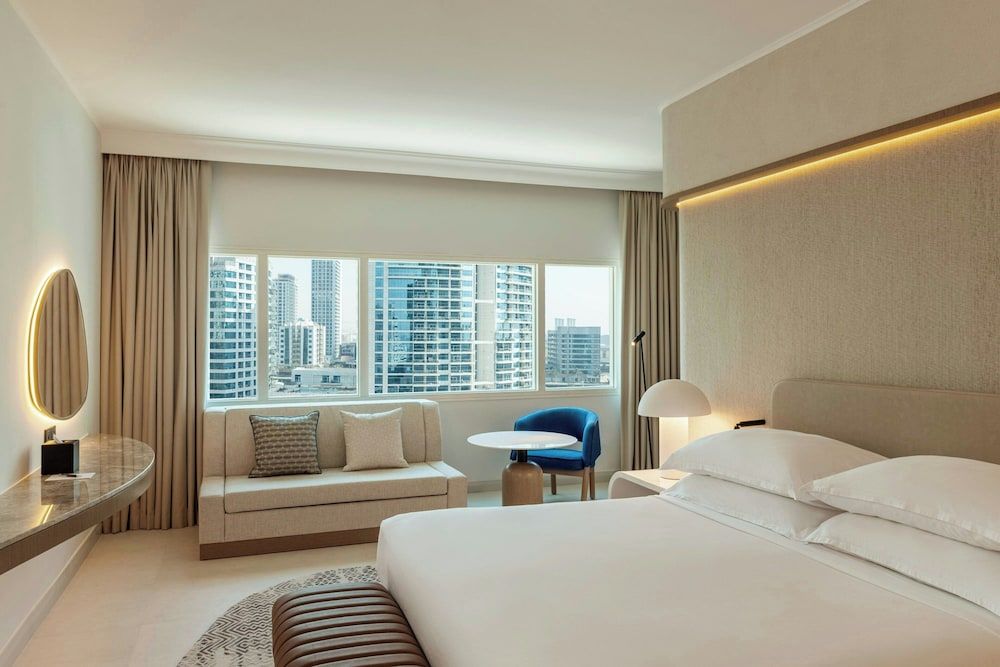 Sheraton Jumeirah Beach Resort Deluxe Room, 1 King Bed (JBR View) 19