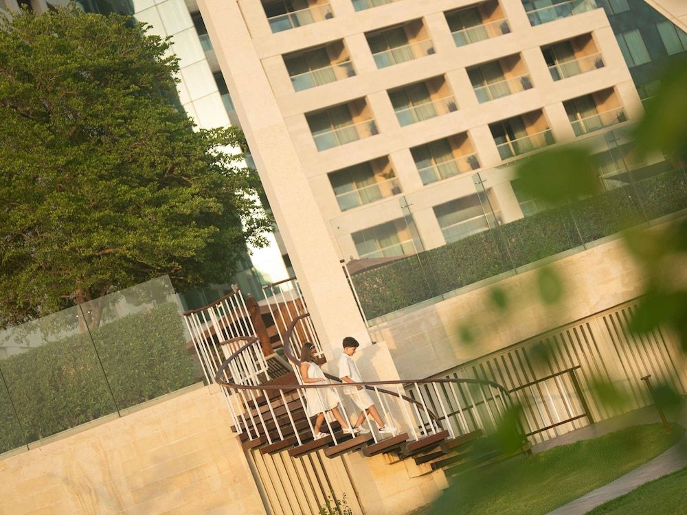 undefined Raffles Dubai 7