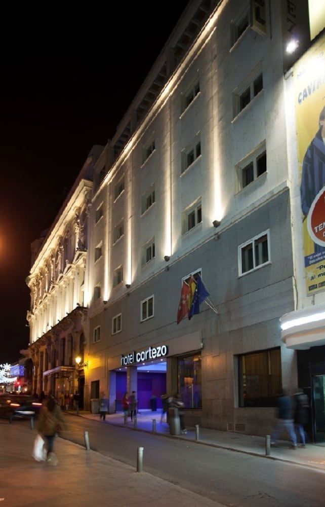 undefined Hotel Cortezo 8