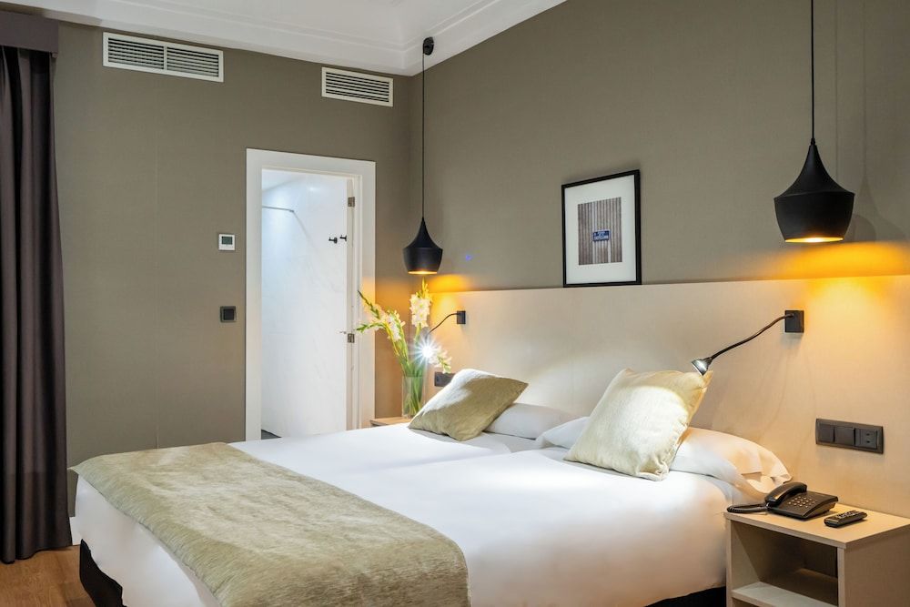 undefined Hotel Cortezo 4