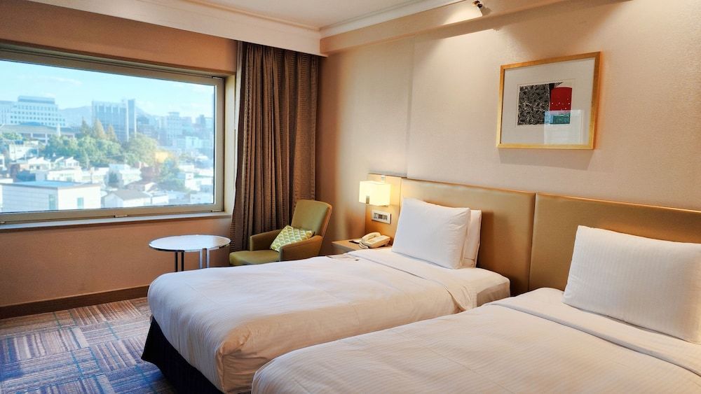 Novotel Ambassador Seoul Gangnam Superior Room, 2 Twin Beds