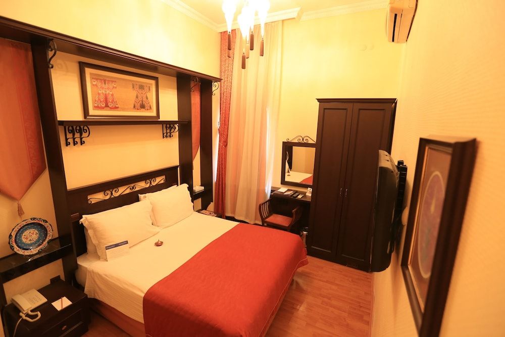 Premium Single Room
