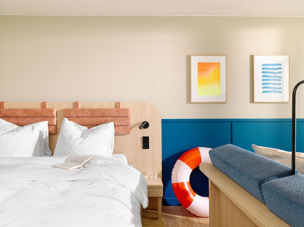 Carlton Beach Standard Quadruple Room 2