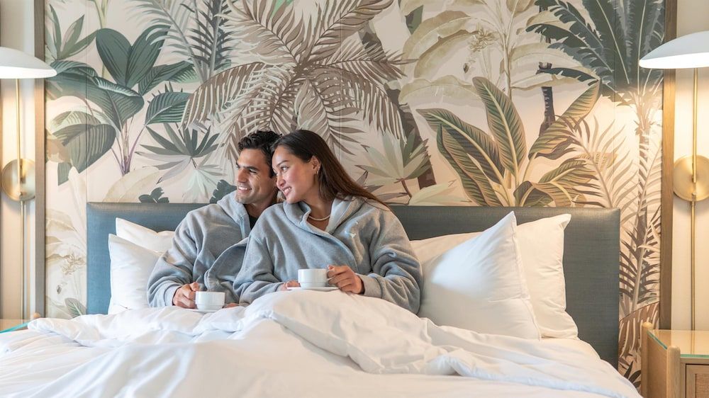 Room, 1 King Bed, Balcony, Ocean View