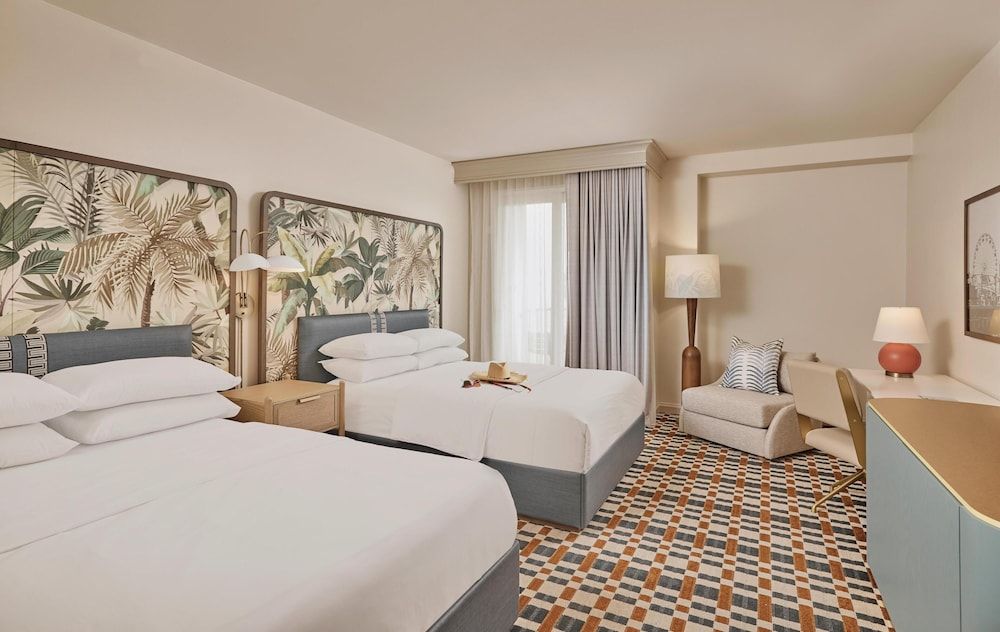 Room, 2 Queen Beds, Accessible Bathtub, Balcony