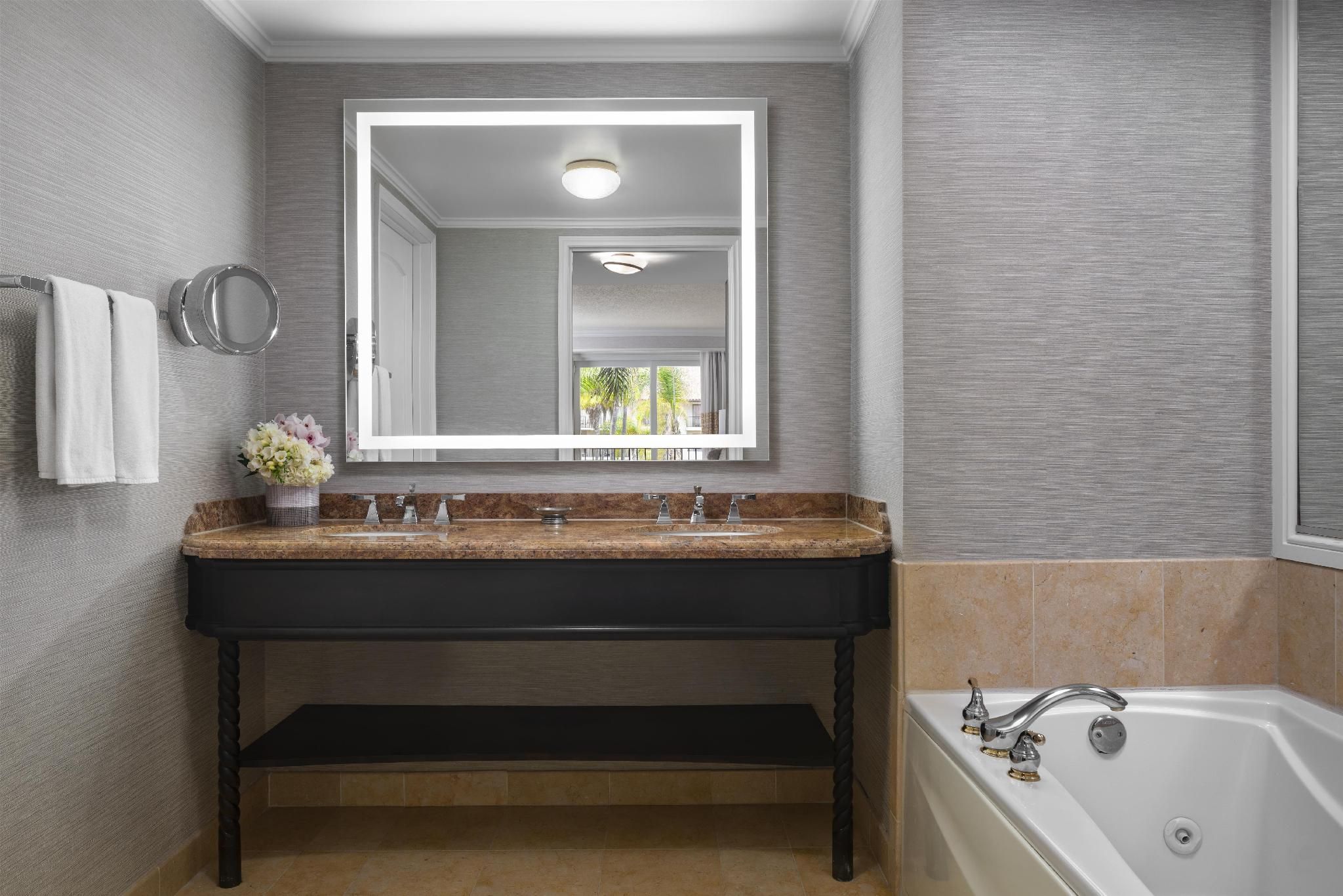 Socal Suite
