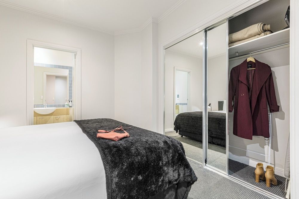 Punthill Flinders Lane Studio Apartment 7