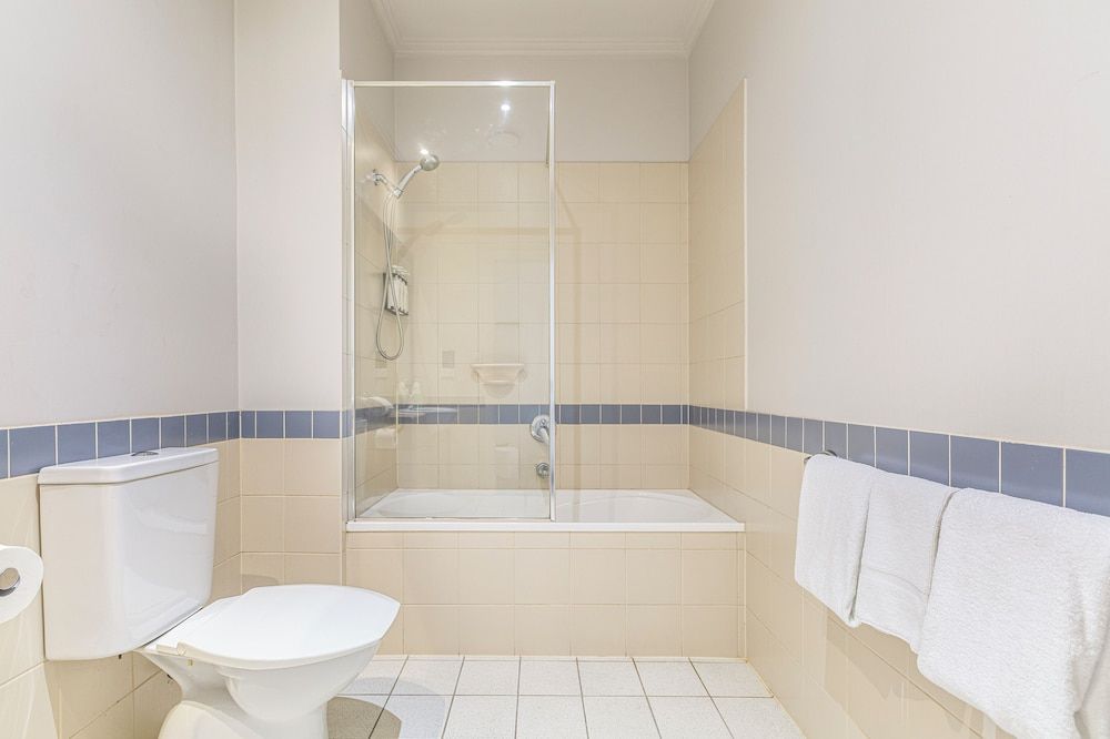 Punthill Flinders Lane One Bedroom Apartment 9